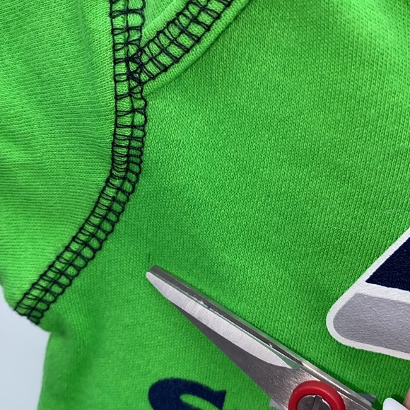 Seattle Seahawks NFL Football Team Infant Bodysuit Size 0-3 Months - Picture 7 of 8